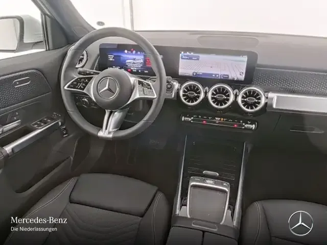 Mercedes-Benz EQB 250