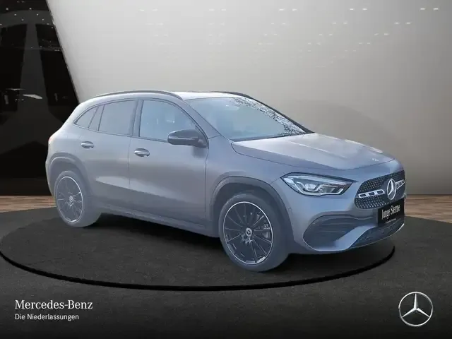Mercedes-Benz GLA 250