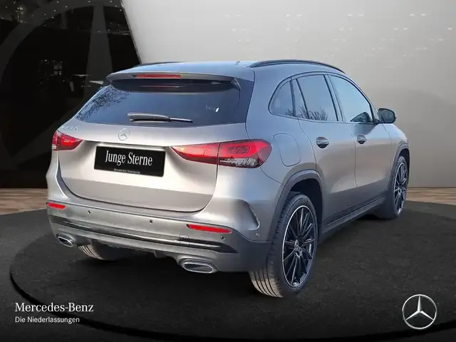 Mercedes-Benz GLA 250