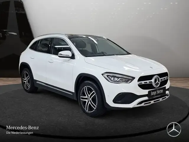 Mercedes-Benz GLA 250
