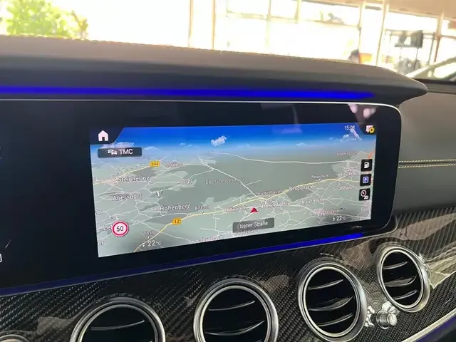 Mercedes-Benz E 63 AMG