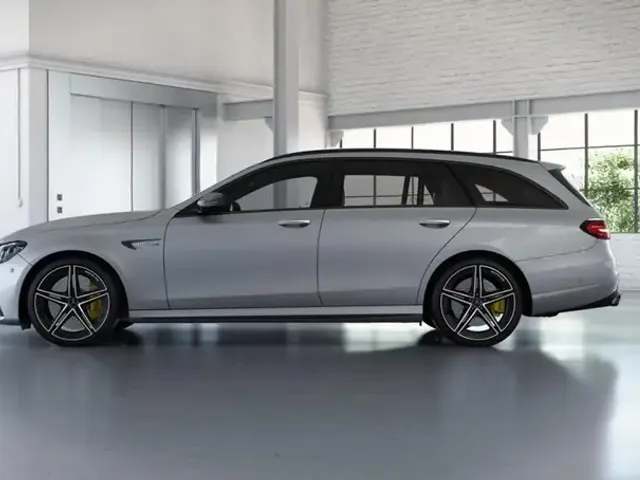 Mercedes-Benz E 63 AMG