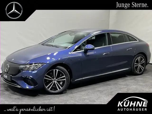 Mercedes-Benz EQE 300