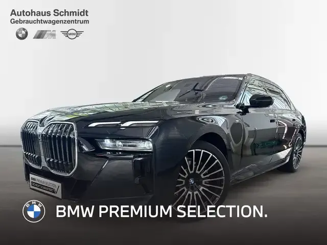 BMW 740