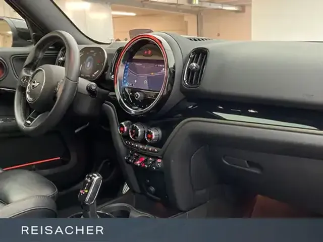 MINI John Cooper Works Countryman