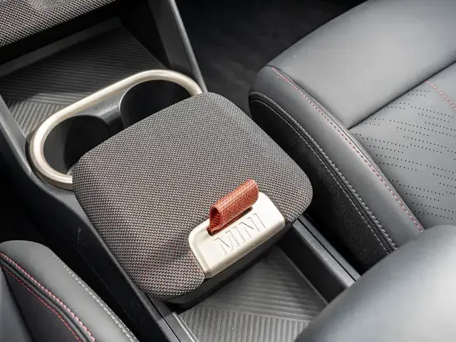 MINI John Cooper Works Countryman