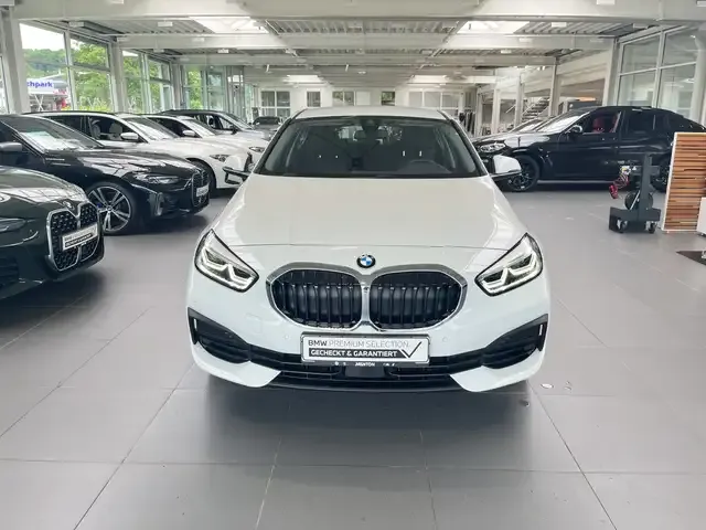 BMW 118