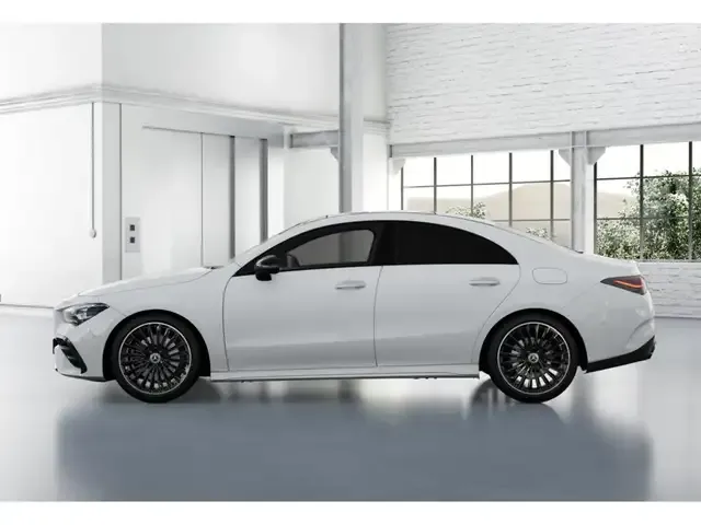 Mercedes-Benz CLA 200
