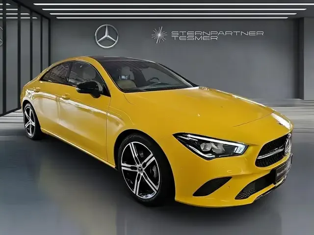 Mercedes-Benz CLA 200
