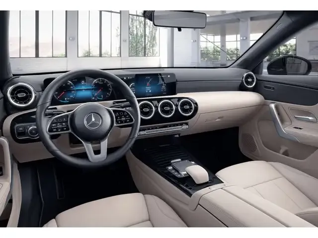 Mercedes-Benz CLA 200