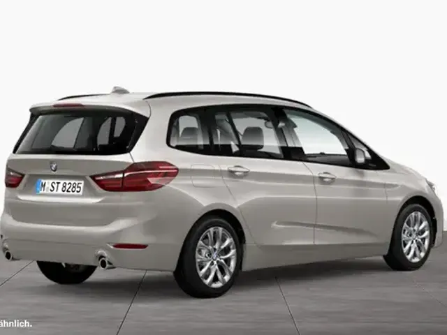 BMW 220
