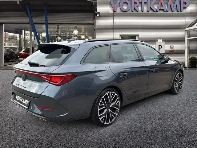 CUPRA Leon