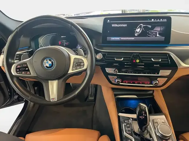 BMW 545