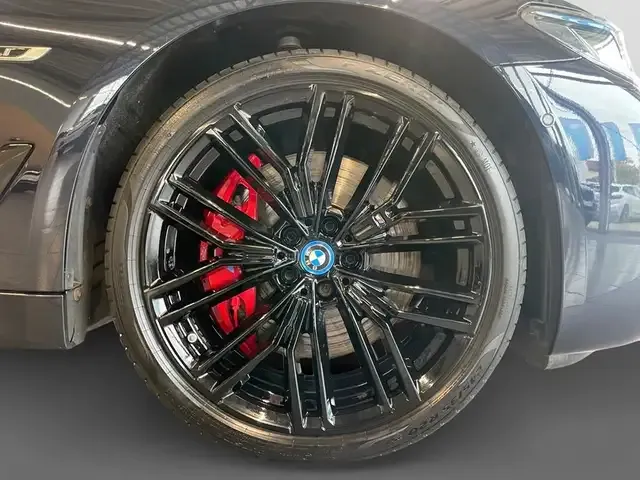 BMW 545