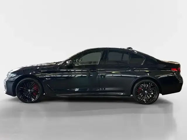 BMW 545