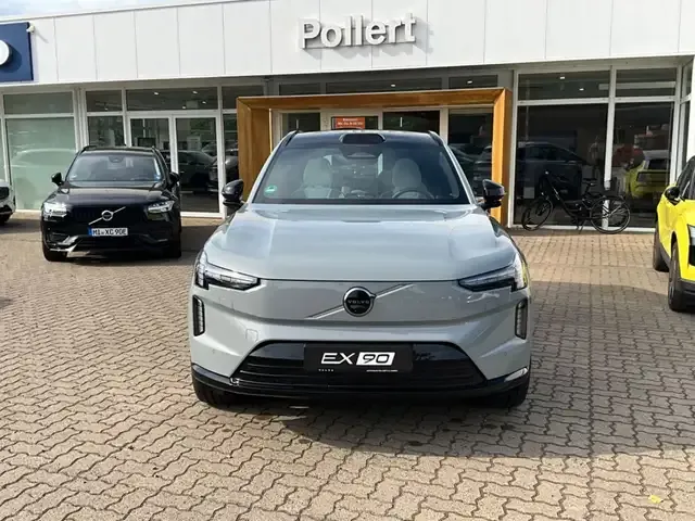 Volvo EX90
