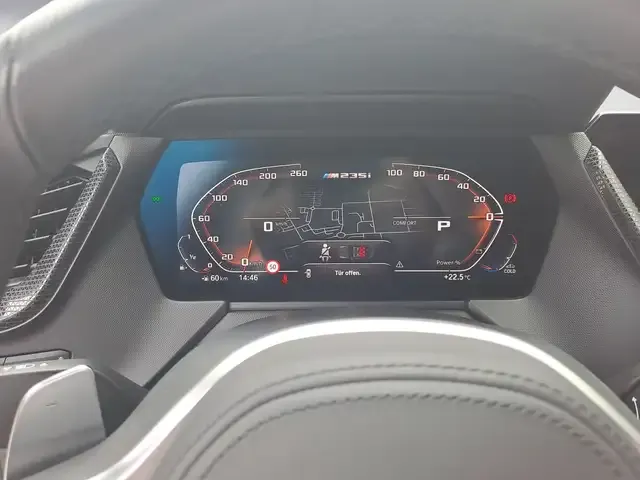 BMW 235