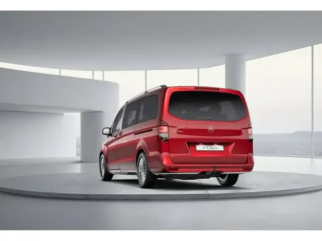 Mercedes-Benz V 220