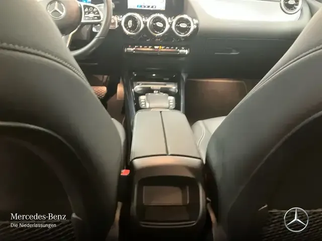 Mercedes-Benz B 250