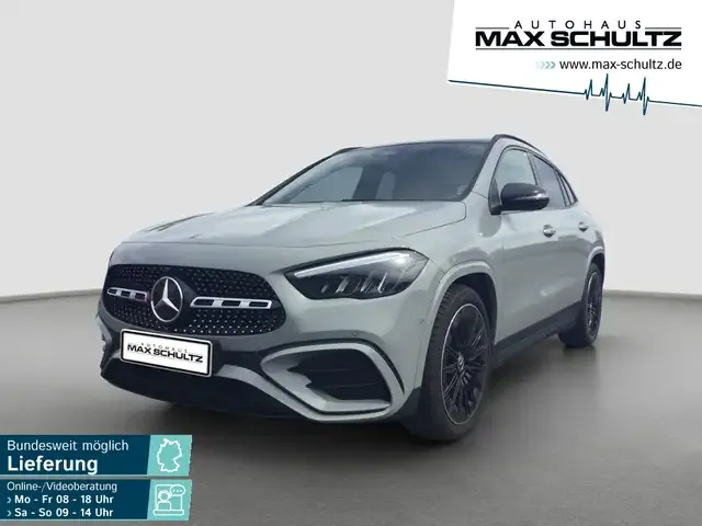 Mercedes-Benz GLA 200