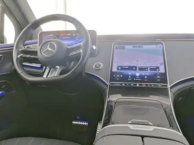 Mercedes-Benz EQE SUV