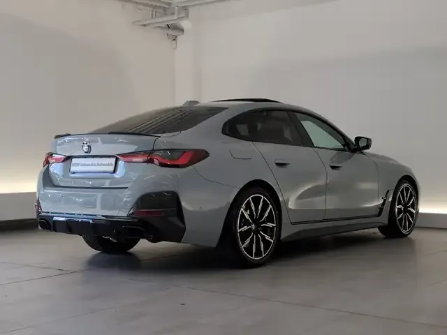 BMW 440