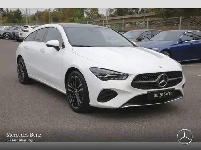 Mercedes-Benz CLA 180