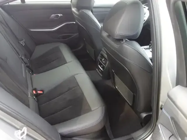 BMW 340