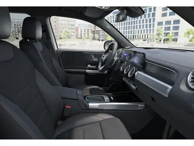 Mercedes-Benz EQB 300