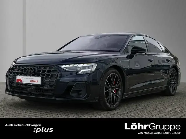 Audi S8