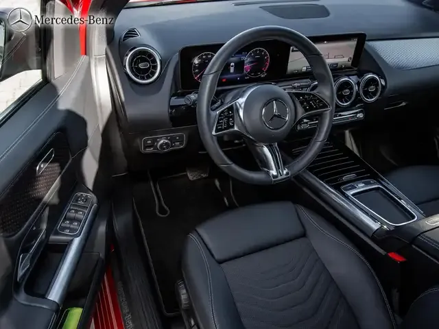 Mercedes-Benz B 180