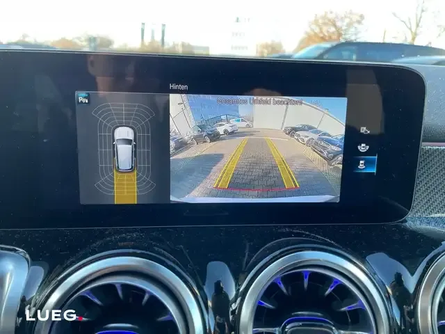 Mercedes-Benz GLB 200