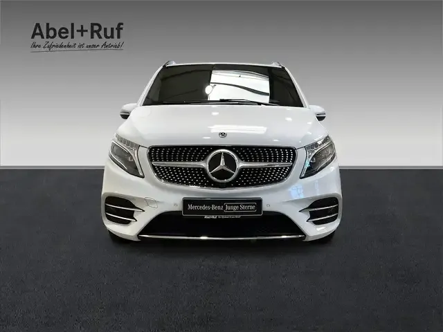Mercedes-Benz V 250