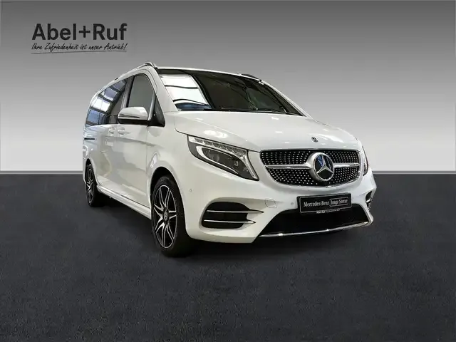 Mercedes-Benz V 250