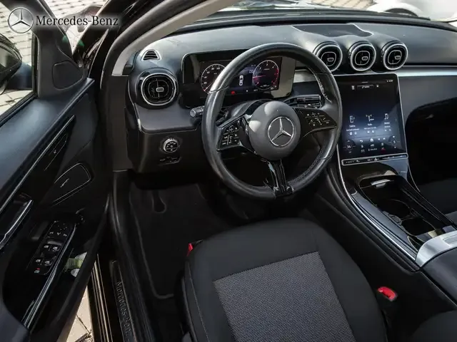 Mercedes-Benz C 220