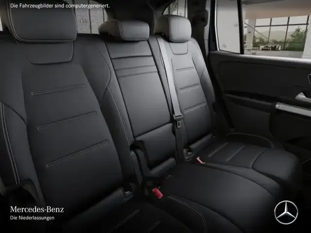 Mercedes-Benz GLB 220