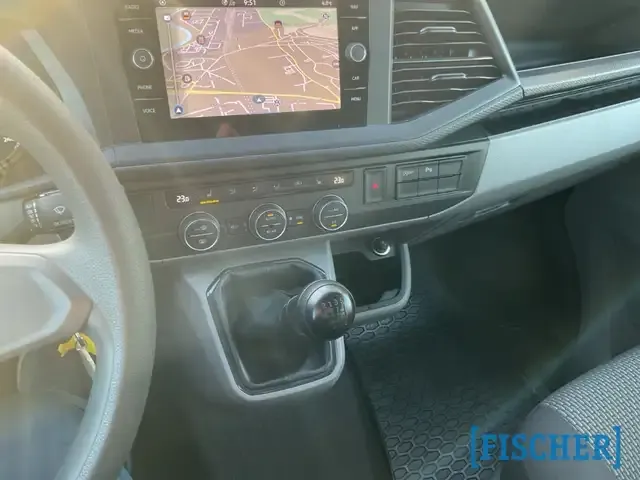 Volkswagen T6.1 Caravelle