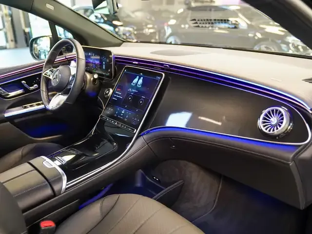 Mercedes-Benz EQE SUV