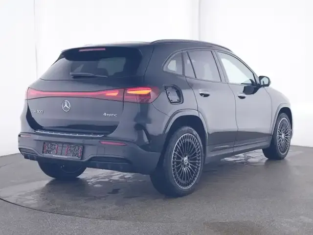 Mercedes-Benz EQA 300