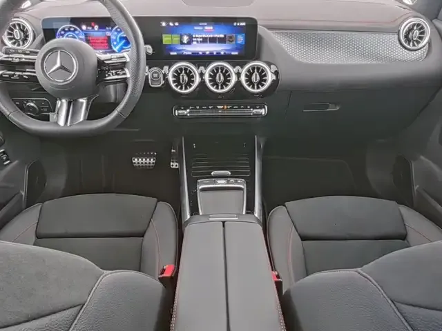 Mercedes-Benz EQA 300