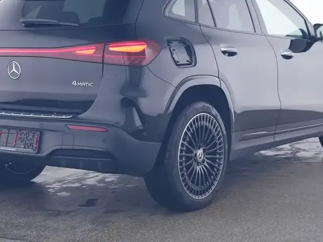 Mercedes-Benz EQA 300