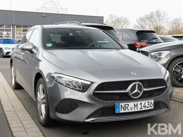 Mercedes-Benz A 250