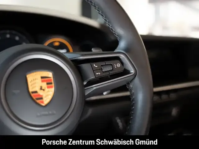 Porsche 992