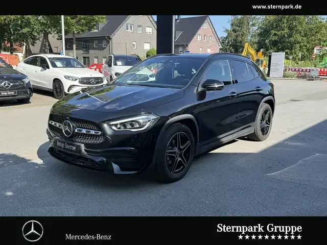 Mercedes-Benz GLA 180