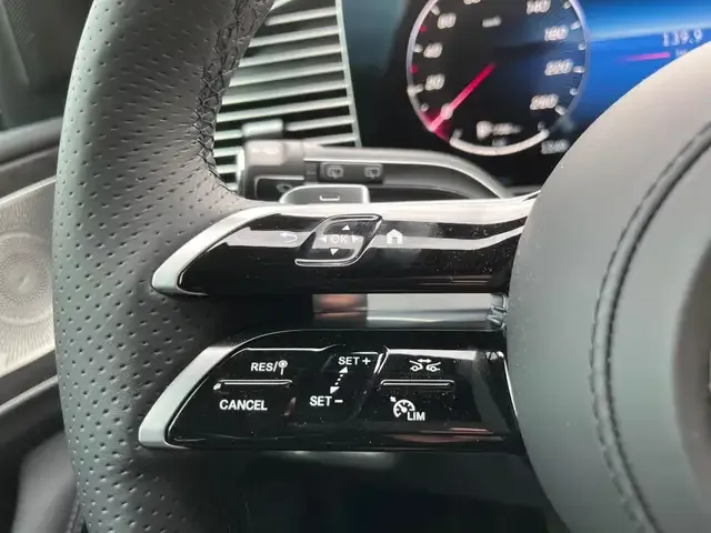 Mercedes-Benz GLS 580