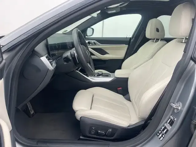 BMW 440