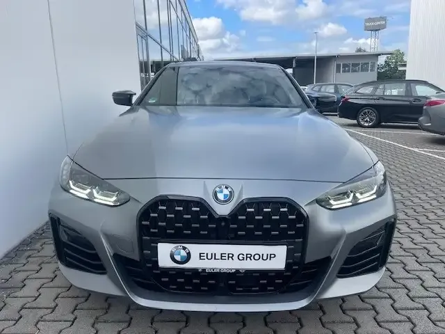 BMW 440