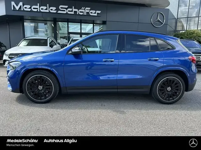 Mercedes-Benz GLA 200
