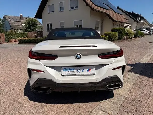 BMW M850