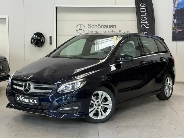 Mercedes-Benz B 200